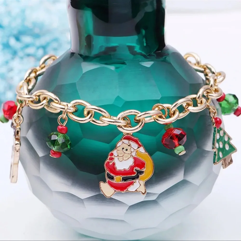 $3 CHRISTMAS BRACELET. NEW. $3 IF BUNDLED